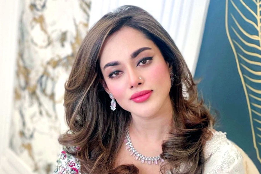 ভালোবাসার মানুষ সফল হলে বদলে যায় সমীকরণ?