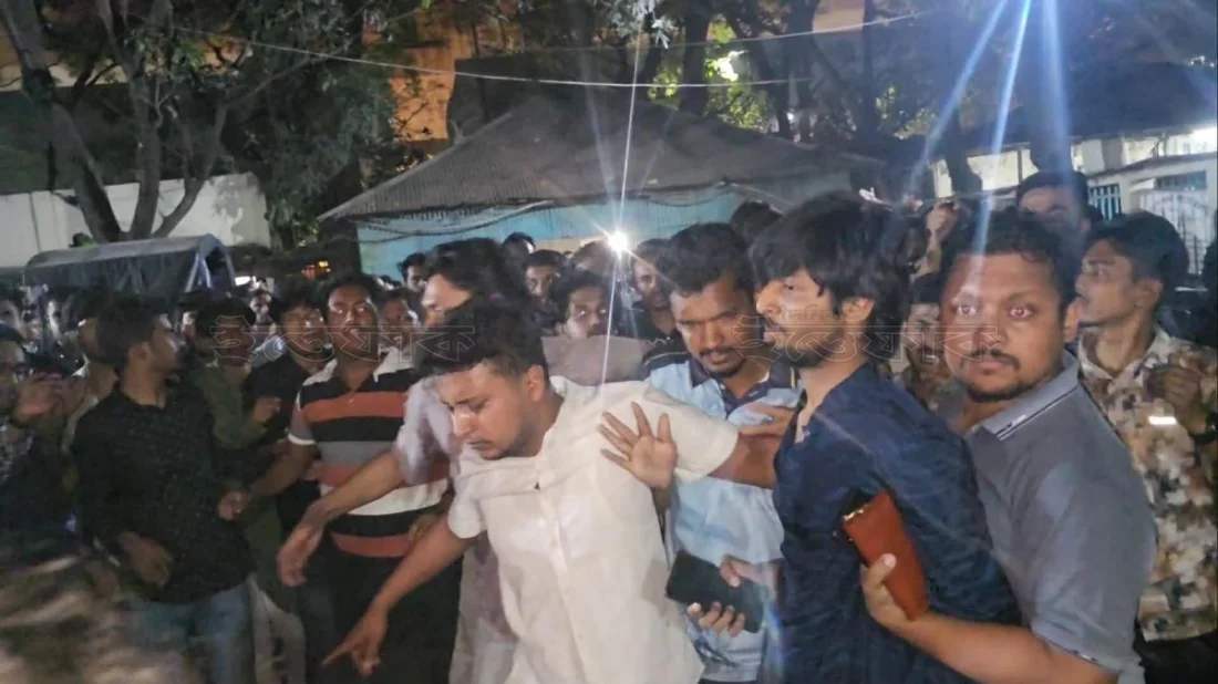 শাহবাগে হা’ম’লার ঘটনায় ঢাবিতে তদন্ত কমিটি