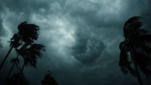 সন্ধ্যার মধ্যে ৫ জেলায় ঘণ্টায় ৬০ কিমি বেগে ঝোড়ো হাওয়া ও বজ্রবৃষ্টি সম্ভাবনা