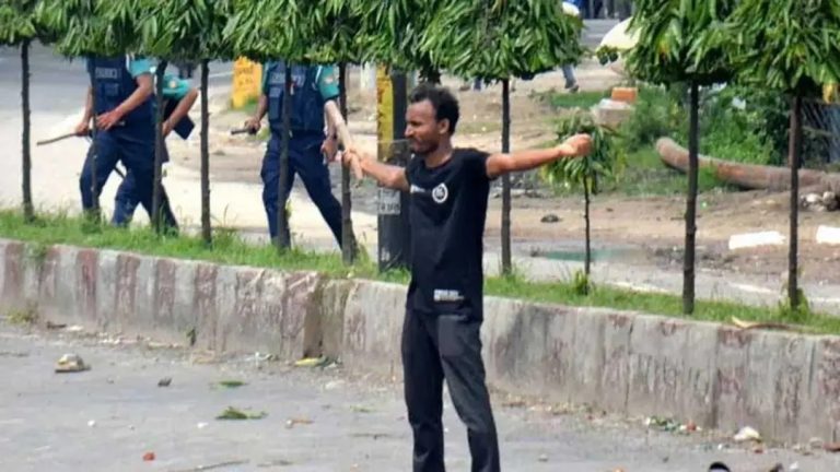 আবু সাঈদ হত্যা মামলার রায়, দুই পুলিশ সদস্যের মৃত্যুদণ্ড