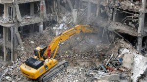 যুক্তরাষ্ট্র–ইসরাইলের হামলায় ২৭০ বিলিয়ন ডলারের ক্ষতির দাবি ইরানের