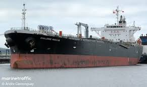 চট্টগ্রাম বন্দরে ভিড়ল ৬০ হাজার টন ডিজেল, জ্বালানি সরবরাহে স্বস্তি