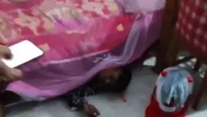 কুমিল্লায় চুরি করতে এসে খাটের নিচে ঘুম, সকালে ধরা পড়ল চোর!