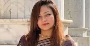 পদত্যাগ করলেন ঢাবির সেই মোনামি ম্যাম!
