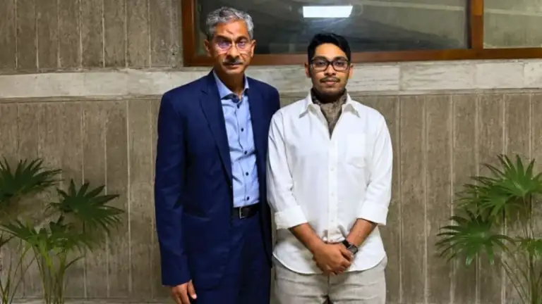 ৩২ লাখ টাকার গরু কেনা নিয়ে সমালোচনার জবাব দিলেন মন্ত্রী এ্যানির ছেলে