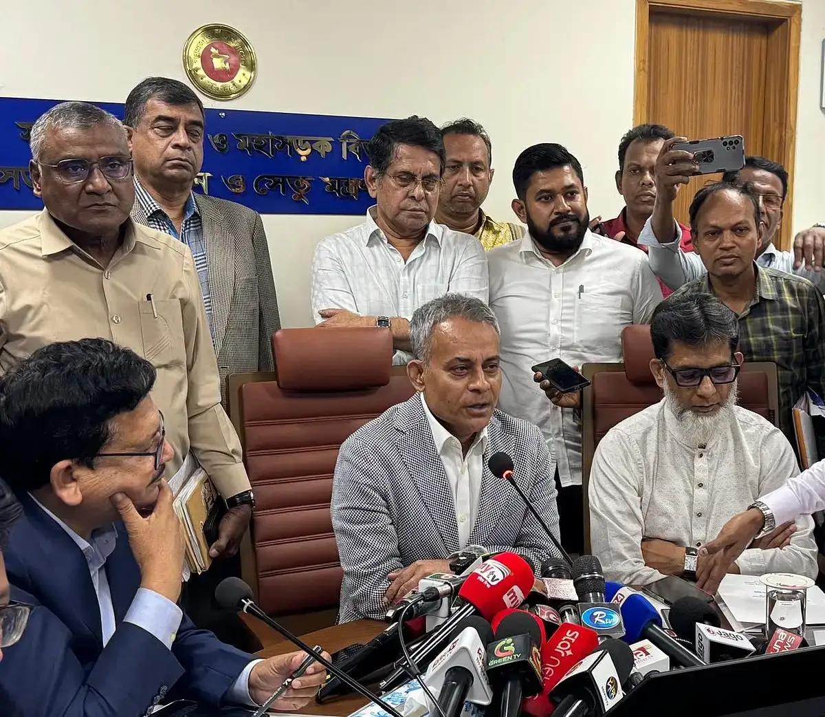 ঈদে যানজট কমাতে বিশেষ প্রস্তুতি সরকারের