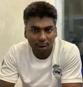 দেশে ফেরার টিকিট কাটা ছিল, ফিরলেন লাশ হয়ে