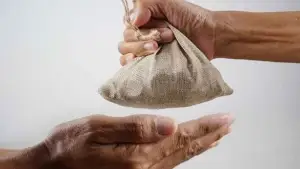 ঋণগ্রস্ত ব্যক্তির কোরবানি নিয়ে ইসলাম কী বলে