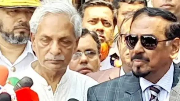 আওয়ামী লীগকে থু ‍থু দেবে জনগণ, জুলাই জাদুঘর পরিদর্শন শেষে স্পিকার
