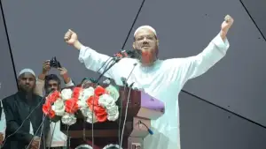 ‘মানহা’নিকর ও উস’কানিমূলক বক্তব্য’ অভি’যোগে মুফতি ফয়জুল করীমের বিরুদ্ধে মা’মলা