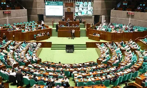 প্রধানমন্ত্রীর সিদ্ধান্তে বাজেট-পরবর্তী নৈশভোজ বাতিল, বাঁচল ৫০ লাখ টাকা