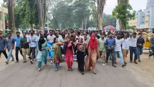 ছাত্রলীগ ধরিয়ে দিলে ১০ হাজার টাকা পুরস্কার, ঘোষণা রাবি ছাত্রদলের