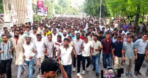 নিষিদ্ধ সংগঠন আওয়ামীলীগের বিচার দাবিতে শাহবাগে ছাত্রদলের মিছিল