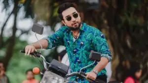 মেরিন ড্রাইভে ভ’য়াবহ বাইক দুর্ঘ’টনার শি’কার জোভান, জানালেন সেই অভিজ্ঞতা