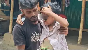 বাবা-মায়ের স্নেহহীন শৈশব, ক্যান্সারে হারিয়েছে দুই চোখের আলো—বাঁচতে চায় জুনায়েদ