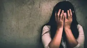 ফ্যামিলি কার্ড দেওয়ার কথা বলে কিশোরীকে ধর্ষ/ণচেষ্টার অভি/যোগ ইউপি সদস্যের বিরু/দ্ধে