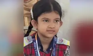 ইংলিশ অলিম্পিয়াডে সমগ্র এশিয়ায় প্রথম স্থান পেল গাজীপুরের দ্বিতীয় শ্রেণির শিক্ষার্থী সামিনা!
