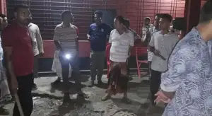 বাগমারায় বিএনপি নেতার বাড়িতে ককটেল হামলা, আ.লীগের সাবেক সভাপতিসহ ৬০ জনের বিরুদ্ধে মামলা