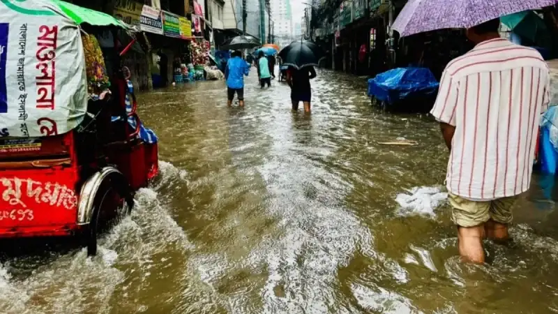 ঢাকার ৪১ স্লুইসগেটের ২২টিই অ/চল, তাই দীর্ঘস্থায়ী জলাবদ্ধতা