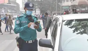 রাজধানীতে ট্রাফিক অভিযানে নিয়মভঙ্গের অভিযোগে একদিনেই ১,৭৪৪ মামলা!