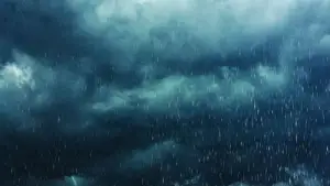 রাতের মধ্যে ঢাকাসহ ১৪ জেলায় ৬০ কিমি বেগে ঝড়ের শ/ঙ্কা