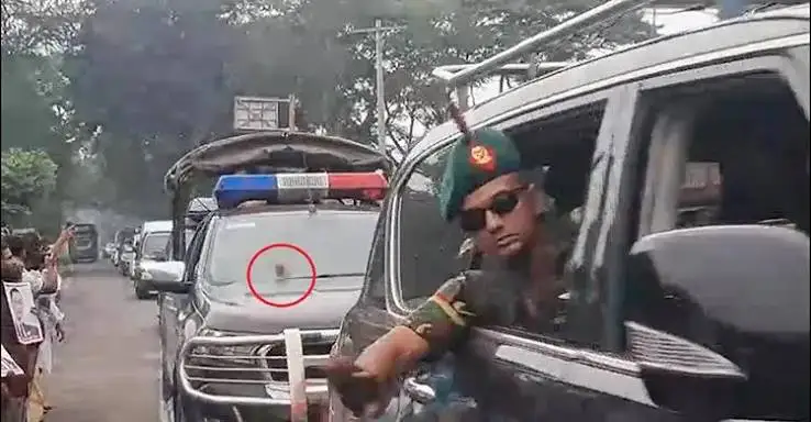 প্রধানমন্ত্রীর গাড়িতে ‘পাথর নিক্ষেপ’ হয়নি, সেটা ছিল সামনের গাড়ির চাকা থেকে ‘ছিটকে আসে ইটের টুকরো’!