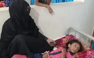 স্কুল ফিডিংয়ের ডিম খেয়ে বাগেরহাটে ১১ শিক্ষার্থী হাসপাতালে ভর্তি
