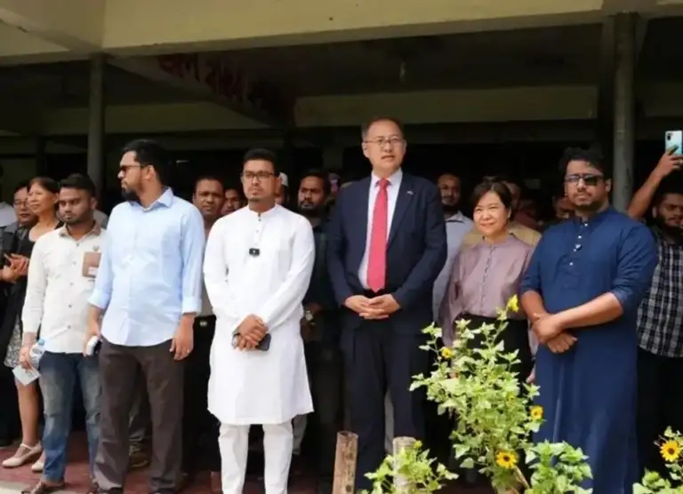 ডাকসুর উদ্যোগে চীনা প্রতিষ্ঠানে ৪৩০ শিক্ষার্থীর কর্মসংস্থানের সুযোগ