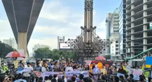 গ্যাসের দাম বাড়ালে পেট্রোবাংলা ভবন অবরোধের হুঁশিয়ারি এনসিপির