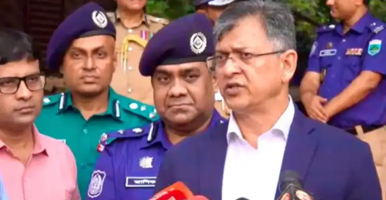 বেনজীরকে দেশে ফেরাতে দুবাইয়ে ল’ ফার্ম নিয়োগ করেছে সরকার: স্বরাষ্ট্রমন্ত্রী