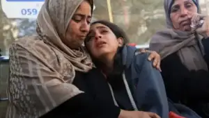 ইসরায়েলি হামলায় গাজায় অন্তঃসত্ত্বা নারী নিহত, গর্ভ থেকে ছিটকে পড়ল শিশু