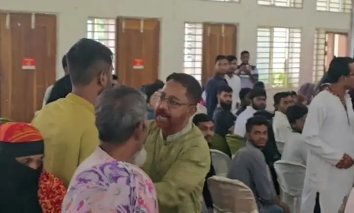 জুলাইযোদ্ধাদের অনুষ্ঠান থেকে ‘বের করে দিলেন’ বিএনপি নেতারা