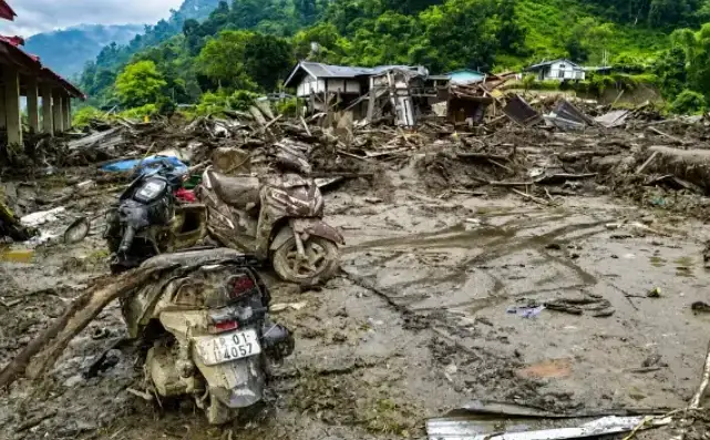 ভারতের অরুণাচলে আকস্মিক বন্যায় নিখোঁজ ৫ সেনা