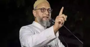 ‘ধর্ম আমাদের, সিদ্ধান্তও আমরাই নেব’: হিজাব বিতর্কে ওয়েইসি
