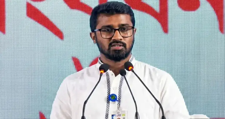 বক্তব্য শুরুতেই ‘ভুয়া, ভুয়া’ স্লোগান, যা বললেন রাশেদ খাঁন!