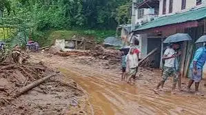 শ্রীলঙ্কায় আকস্মিক বন্যা ও ভূমিধসে নিহত ৭, বন্ধ সব স্কুল