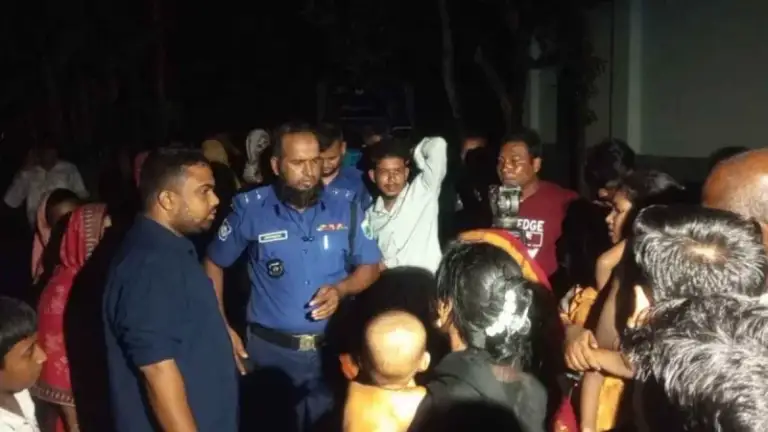 বগুড়ায় বিয়ে বাড়িতে গেটের বকশিশের টাকা নিয়ে দুই পক্ষের সংঘ/র্ষে আহ/ত অন্তত ৩
