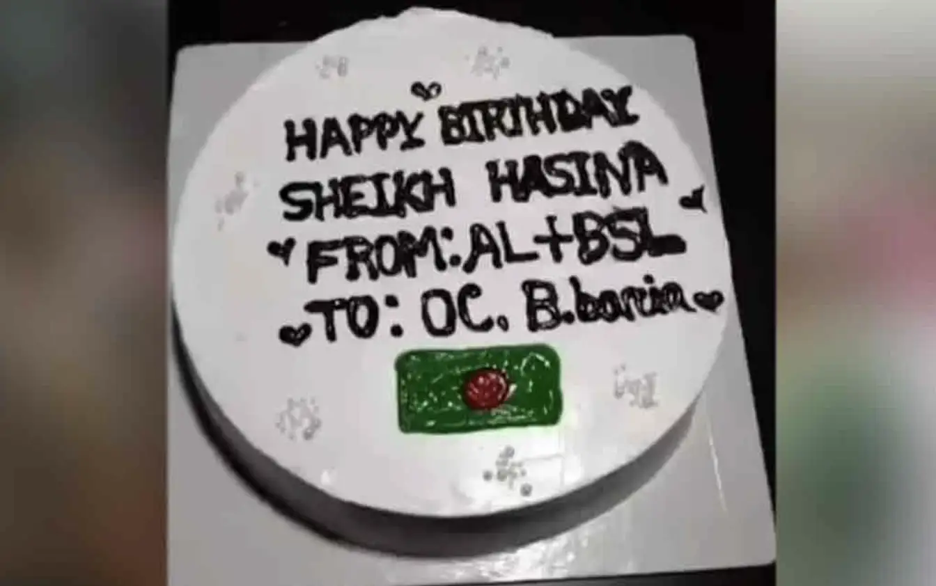 শেখ হাসিনার জন্মদিনের কেক ওসির জন্য ব্রিজে রেখে গেল অজ্ঞাতরা