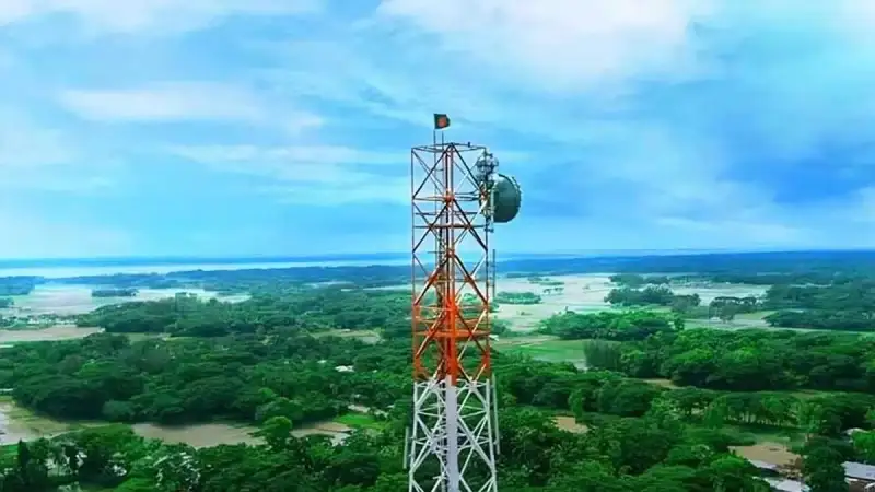 শ্যামনগরে রাতে মোবাইল টাওয়ারে উঠে প্রা’ণ গেল ২২ বছরের যুবকের