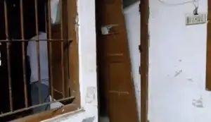 থানার দরজা ভে’ঙে ১৭ কিশোর গ্যাং সদস্য পালা’নোর অভি’যোগ