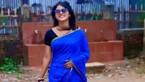 ভাইরাল ভিডিওর সেই বিউটি রানী পাল পেলেন শ্রেষ্ঠ শিক্ষকের সম্মাননা