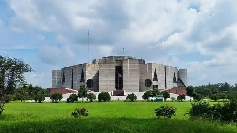 জানুয়ারির অধিবেশনেই সংসদে উঠবে সংবিধান সংশোধন বিল, এরপর গণভোট