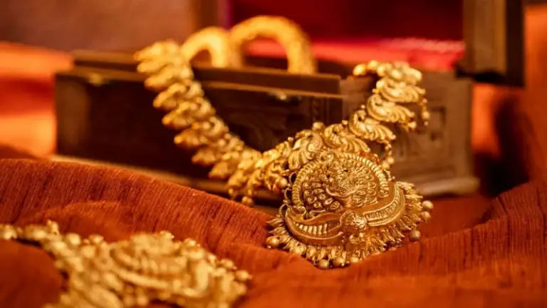 বিশ্ববাজারে কমলো স্বর্ণের দাম
