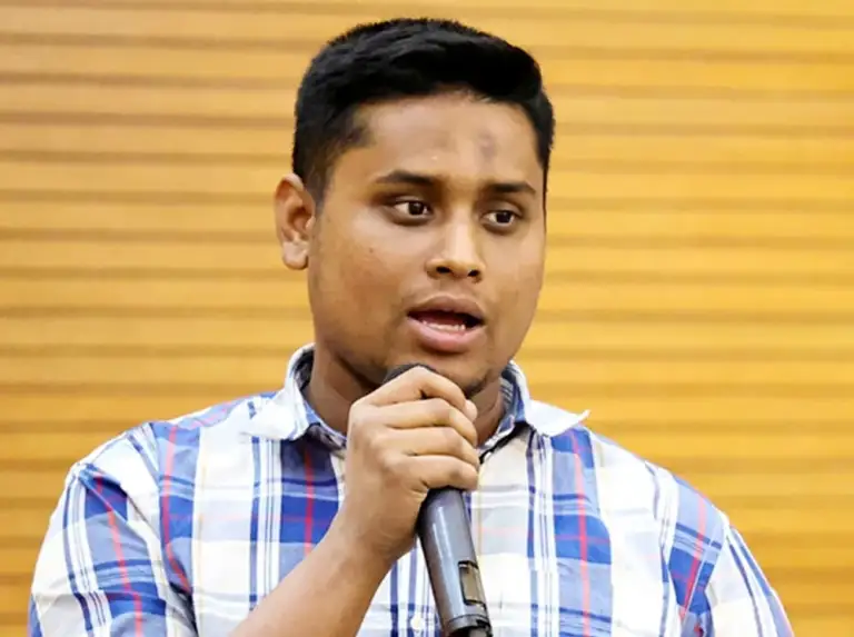 চাঁ’দাবাজি বন্ধে হাসনাতের ‘গণভিক্ষা কর্মসূচি’, আজ বাংলামোটরে দানবক্স