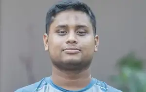 সরকারকে মনে করিয়ে দিতে চাই, তরুণরা জাগ্রত আছে: হাসনাত আব্দুল্লাহ