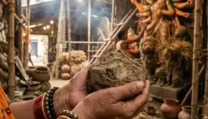 কেন যৌনপল্লির মাটি ছাড়া দুর্গাপ্রতিমা হয় না?