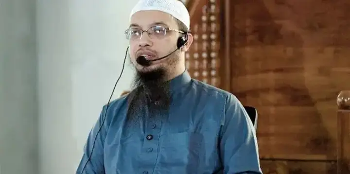 ‘বড় ভাবি মায়ের মতো’-কথাটি কি সত্য? যা বললেন শায়খ আহমাদুল্লাহ