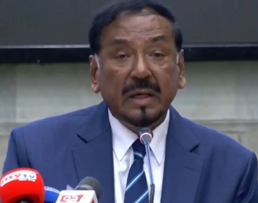 জরুরি সংবাদ সম্মেলন ডেকেছেন স্পিকার