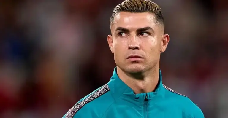 ‘অহংকারেই শেষ হয়ে যাচ্ছেন রোনালদো’, দাবি ফ্রান্সের বিশ্বকাপজয়ী তারকার