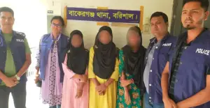 পড়ালেখার চাপ, ঢাকায় পালিয়ে গেল তিন স্কুলছাত্রী